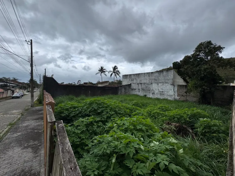 Terreno em Portal do Olaria, São Sebastião - foto 2 de 8