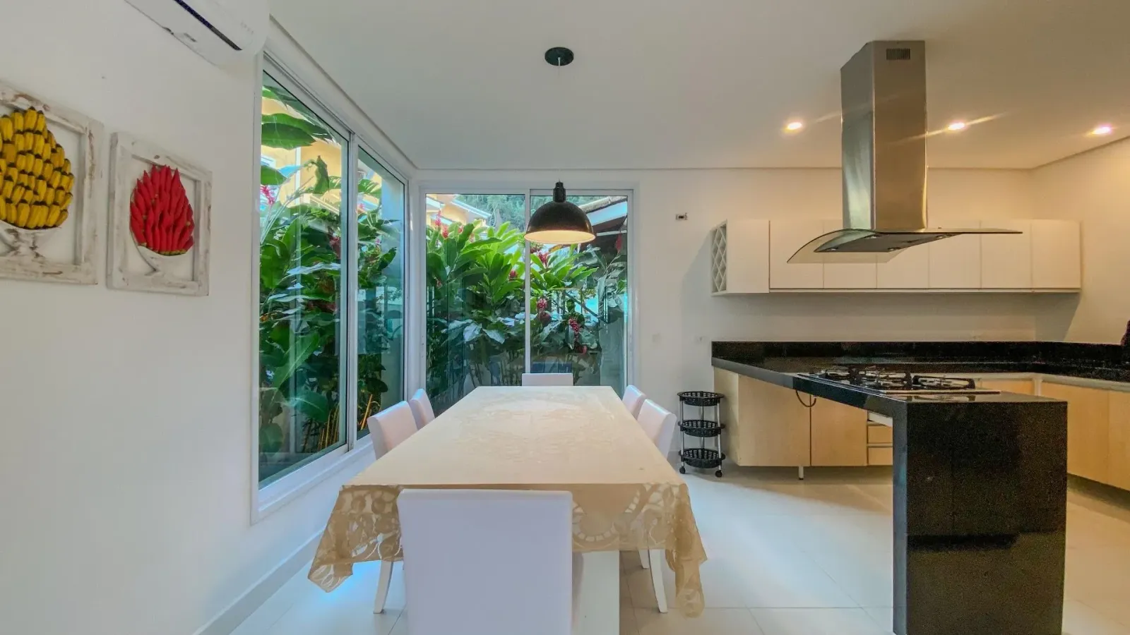 Casa em Juquehy, São Sebastião - foto 9 de 24