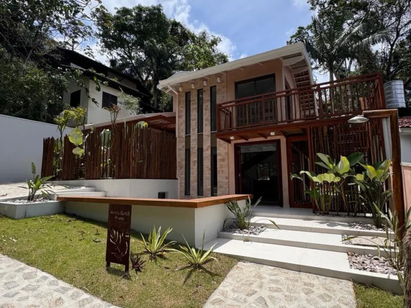 Casa em Guaecá, São Sebastião - foto 2 de 25