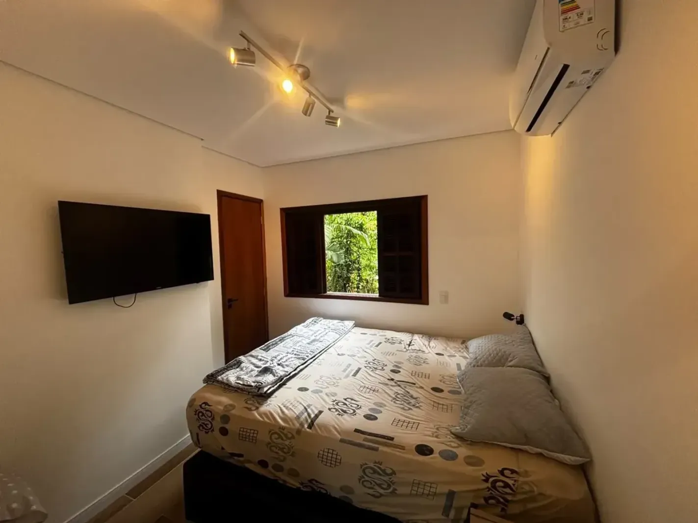 Casa em condomínio em Camburi, São Sebastião - foto 14 de 25