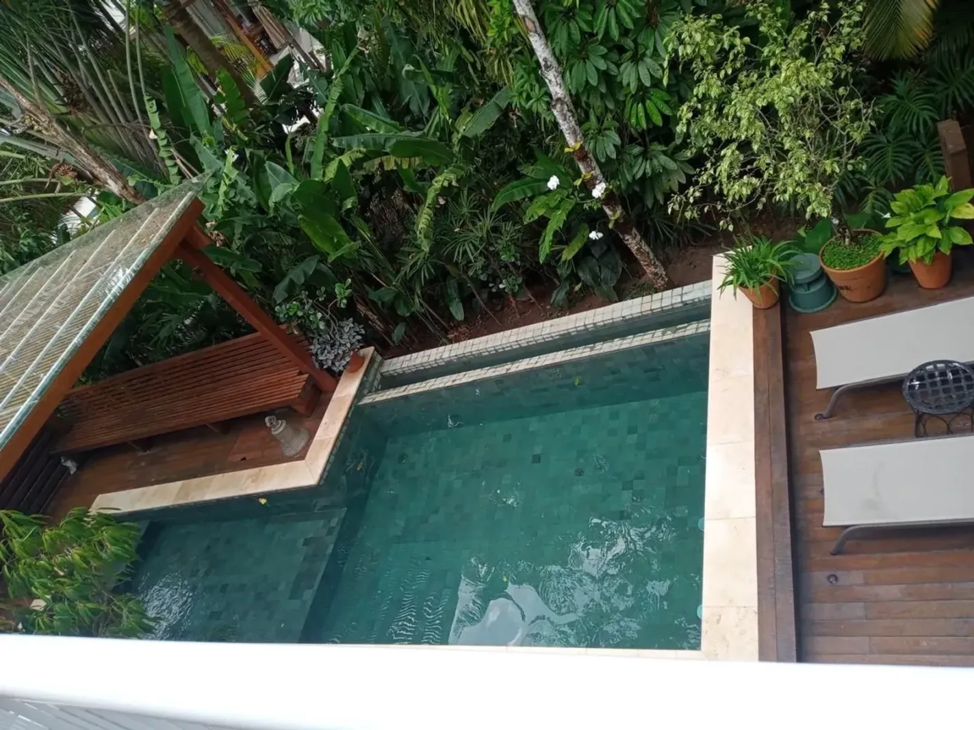 Casa mobiliada com 4 suítes e piscina aquecida no Condomínio Raízes de Juquehy