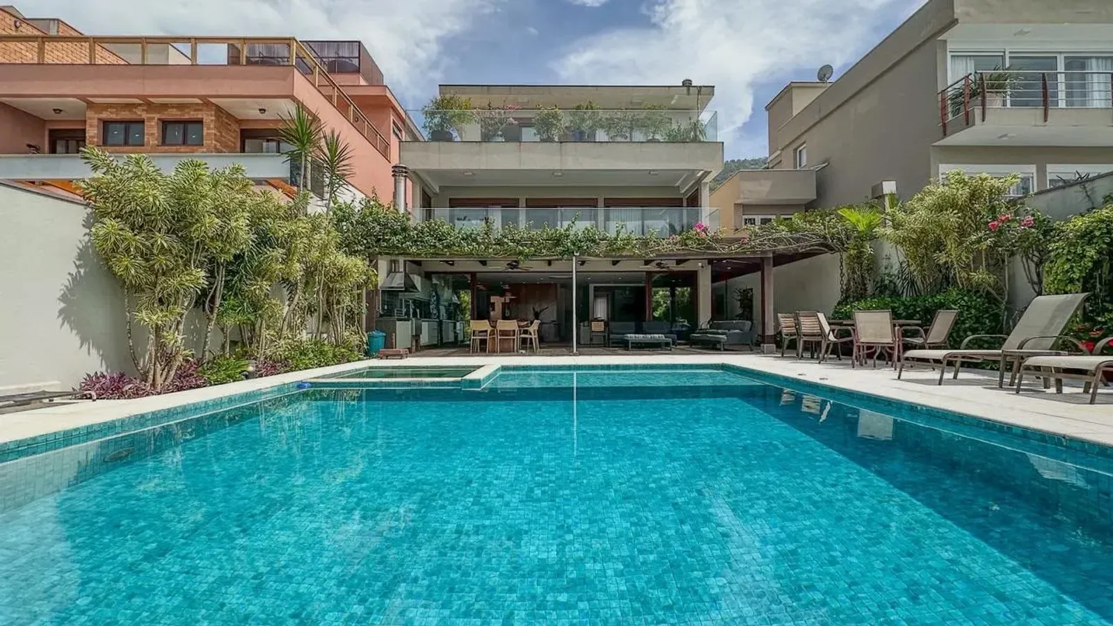 Casa em Juquehy, São Sebastião - foto 3 de 33