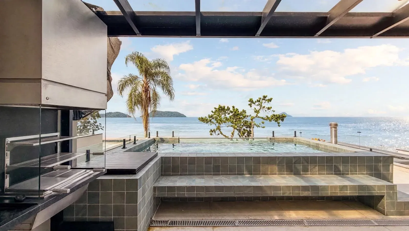 Casa em Juquehy, São Sebastião - foto 2 de 30