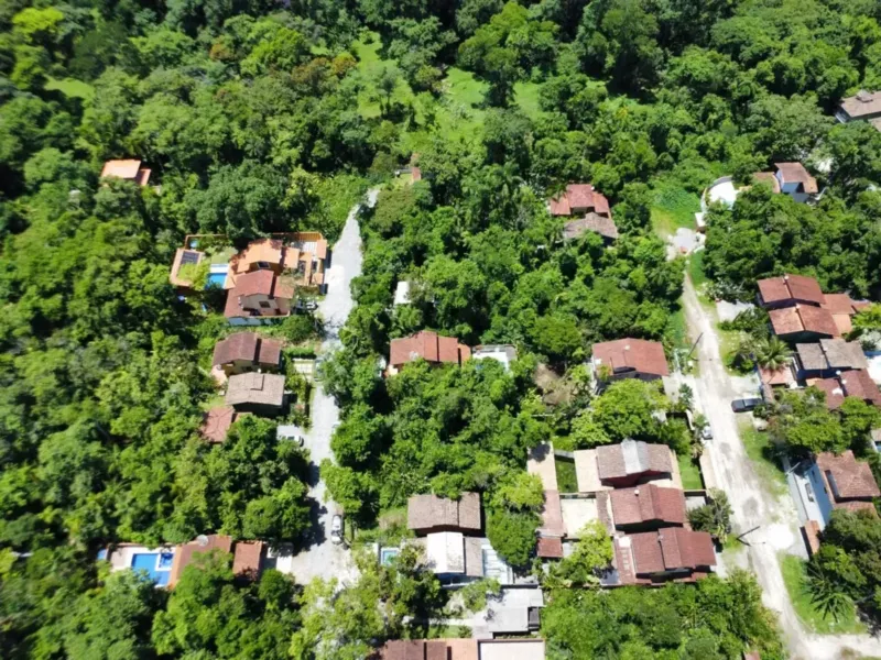 Terreno em condomínio em Camburi, São Sebastião - foto 2 de 9